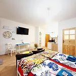 Apartmán Nowy 1 Przy Termach Cieplickich *