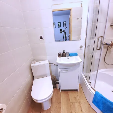 Nowy 1 Przy Termach Cieplickich يلينيا غورا