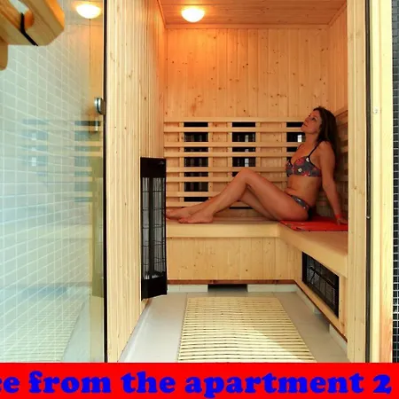 Nowy 1 Przy Termach Cieplickich شقة