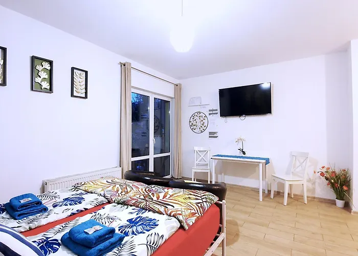 Nowy 1 Przy Termach Cieplickich * Jelenia Góra